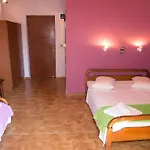 Petania & Aparthotel
