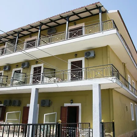 Aparthotel Petania & Lixouri