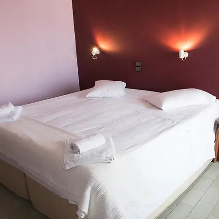 Апарт-отель Petania & 3*