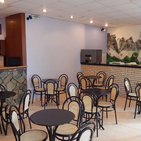 Апарт-отель Petania & 3*